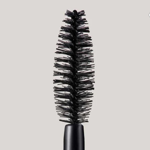 Fenty Beauty Full Frontal Mascara, Cuz I’m Black - Picture 4 of 9